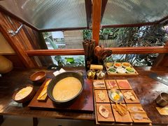 -银米·云南传统过桥米线(双廊黑金冠店)