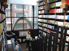 店内环境-钟书阁(松江泰晤士小镇店)