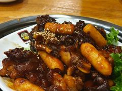 -喇喇排骨火锅·传统韩式脊骨汤(望京西园总店)