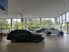-浙江中升裕迪奥迪4S店(西溪店)