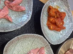 -臻牛烤肉