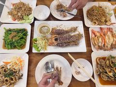 -两兄弟Song Pee Nong(2号店)