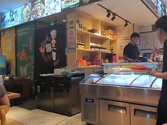 -华府九号海鲜烧烤大排档(龙域店)
