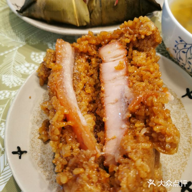 上海枫泾古镇有个民间超火的“巧珍”粽子