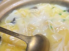 -蜜桃餐厅·伴山(绿宝广场店)