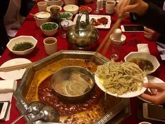-山城年华老火锅(玉林店)