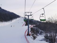 -庙香山滑雪场