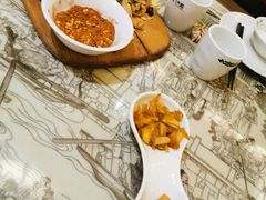 -十二饭点·川菜(北站圆融店)