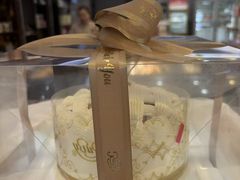 -红宝石·鲜奶小方·海派西点房(南丹店)