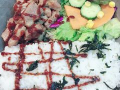 牛上脑石锅拌饭-权金城(龙旗店)