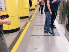 -海淀黄庄(地铁站)
