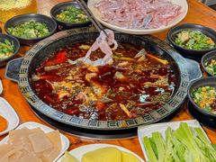 -三道苗苗鱼·美蛙黄辣丁(八里店)
