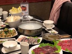 -吉友粥底火锅(方斜路店)