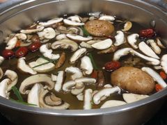 菌菇锅底-牛焱·贵州黄牛肉火锅(城西银泰店)
