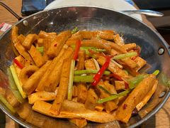 -芳芳私房菜·精做淮扬菜(承德路店)