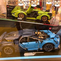 -乐高品牌旗舰店(人民广场店)