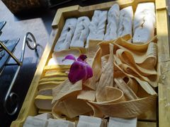 -滇釜火锅·能喝汤的火锅(车公庄店)