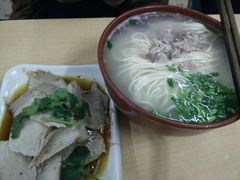 -亮亮拉面(师范路店)