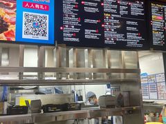 -达美乐比萨(岁宝民治1881店)