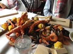 -The Crab Pot Seattle