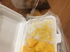 -芒果糯米饭摊子