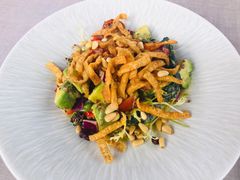 缤纷颗粒沙拉-Kathleen's Waitan 凯圣琳江景西餐厅(外滩店)