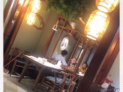 -丁里羊肉小镇(天鹅湖总店)