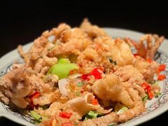 -大头虾越式风味餐厅(光明广场店)