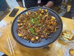 -老周炒拨拉(甘州总店)