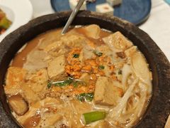 -品海楼·大连海胆锅贴馆(东港店)