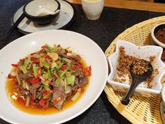 -鲁菜根·泰安菜(万达店)