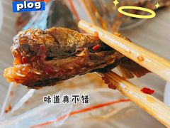 香辣鱼尾-卤师傅常德酱板鸭三十年老店