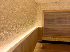 -涨巢·潮玩水疗局