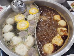 鸳鸯锅底-潮汕美牛肉丸火锅店(天宁寺店)