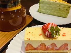 草莓法式奶油蛋糕-黑草莓(重庆路店)