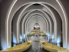 -涨巢·潮玩水疗局