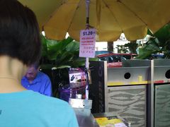 -詹爷爷乌节路街头冰淇淋
