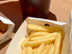 -必胜客(大宁路店)