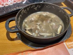 -呷哺呷哺 黄金牧场 (盛世天骄店)