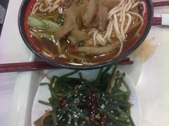 什么什么面和海带-大圆碗•T骨大排饭(天海店)