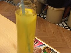 -蒙自源过桥米线(红谷滩万达店)