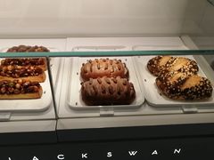 -黑天鹅蛋糕店(青年大街店)
