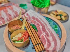 -轻烧烤肉(光谷步行街店)