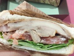 厚切鸡腿排三明治-味多美(亭枫公路店)