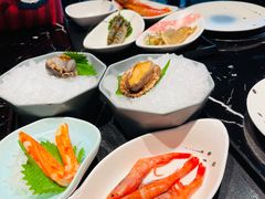 -淡尾·海鲜自助概念餐厅(虹桥南丰城店)
