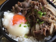 温泉蛋牛丼饭-京和风食堂·定食寿喜锅(保利樾广场店)