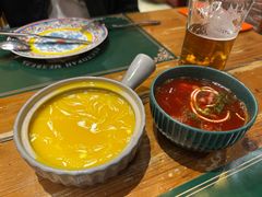 奶油南瓜粥-米德维奇俄式西餐厅(西六道街店)