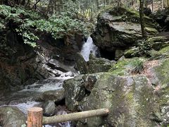 -藏龙百瀑风景区