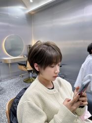 -Tloml salon