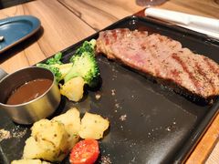 -必胜客(华邦银泰店)